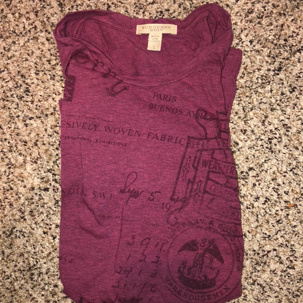 Burberry t-shirt